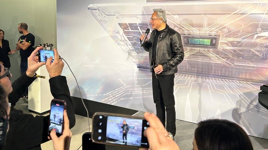 Nvidia-Chef in Berlin wie ein Rockstar empfangen