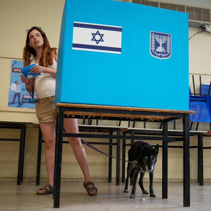 Israelis wählen bei hoher Beteiligung, Rennen um Mehrheit gilt als offen