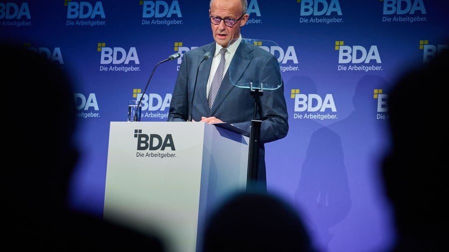 Merz fordert Tempo von neuem Arbeitsminister Schweitzer
