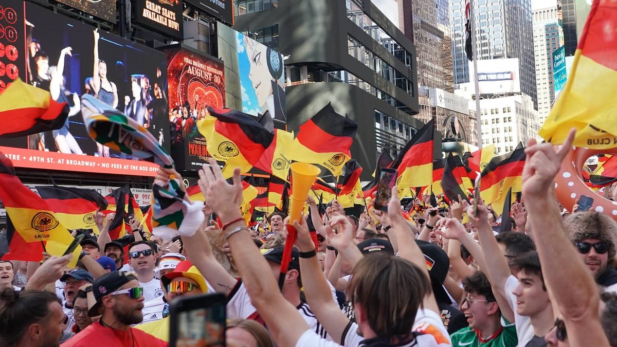 Nagelsmann entschuldigt sich bei Fans nach WM-Aus und Rücktritt