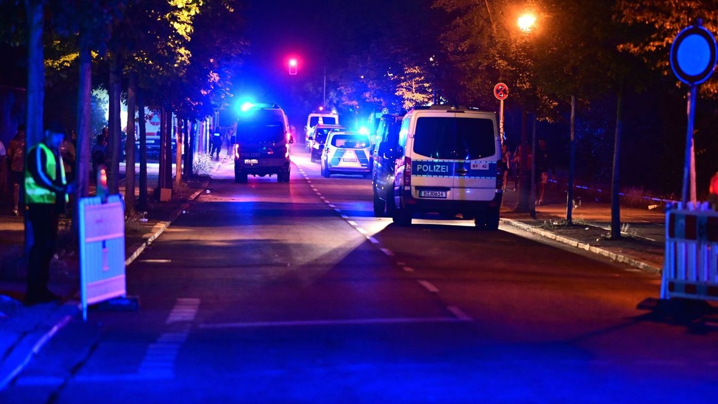 Polizei fahndet öffentlich nach Tatverdächtigem nach tödlichem CSD-Angriff in Berlin
