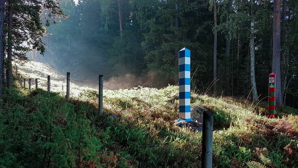 Finnland schließt 200-Kilometer-Zaun an Russland-Grenze ab
