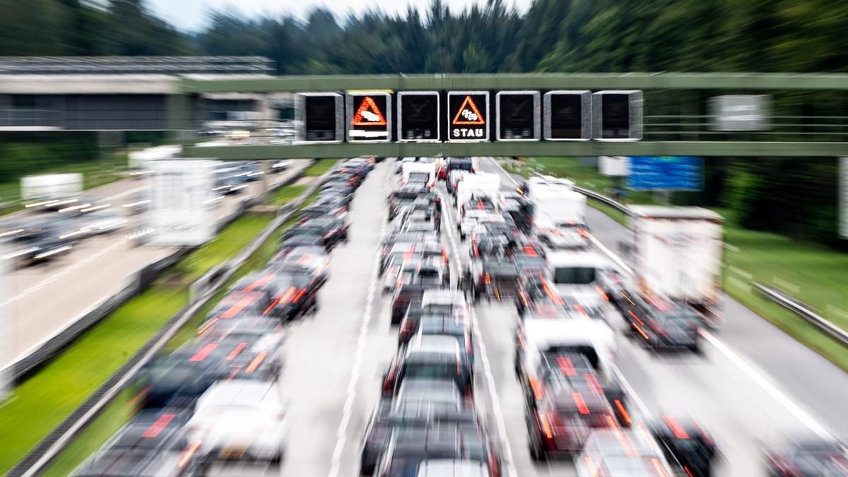 Tankrabatt stößt an Grenzen: Debatte über Spritpreise und Alternativen