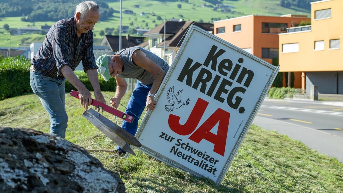 Schweizer lehnen Neutralitätsinitiative deutlich ab