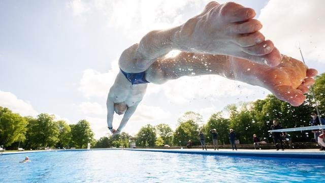 Bis zu 31 Grad in Niedersachsen: Wetterexperten warnen vor Gewittern und Starkregen