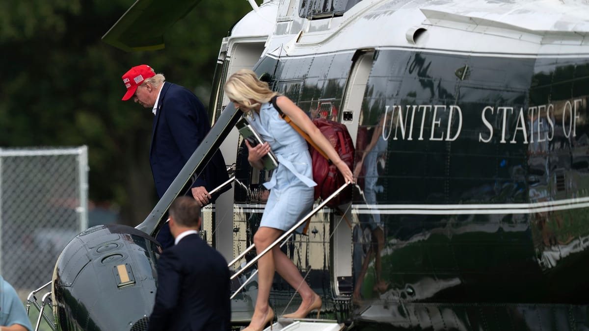 Trump schenkt Vertrauter Harp 45.000 Dollar zu Weihnachten