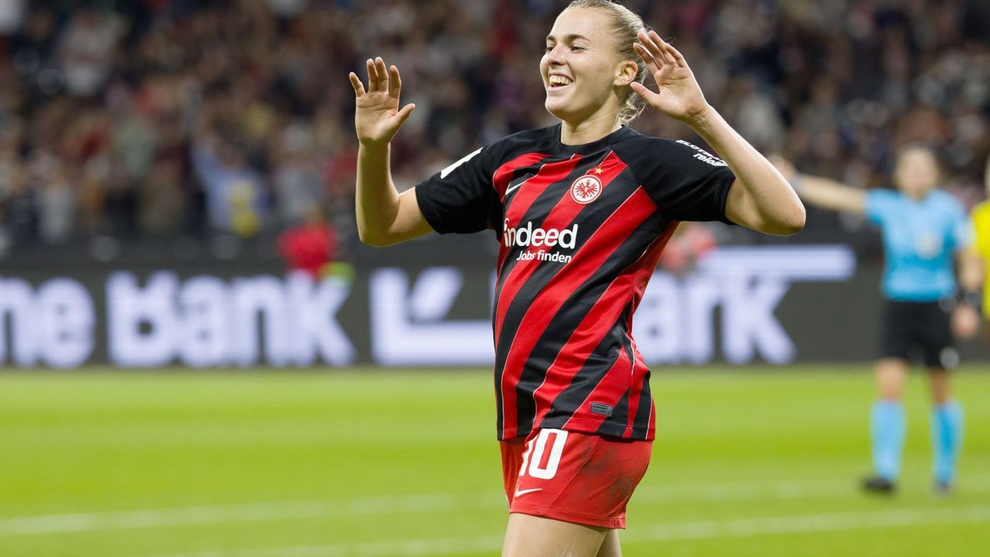 Eintracht Frankfurt gewinnt Achtelfinal-Hinspiel bei PSV Eindhoven mit 2:0