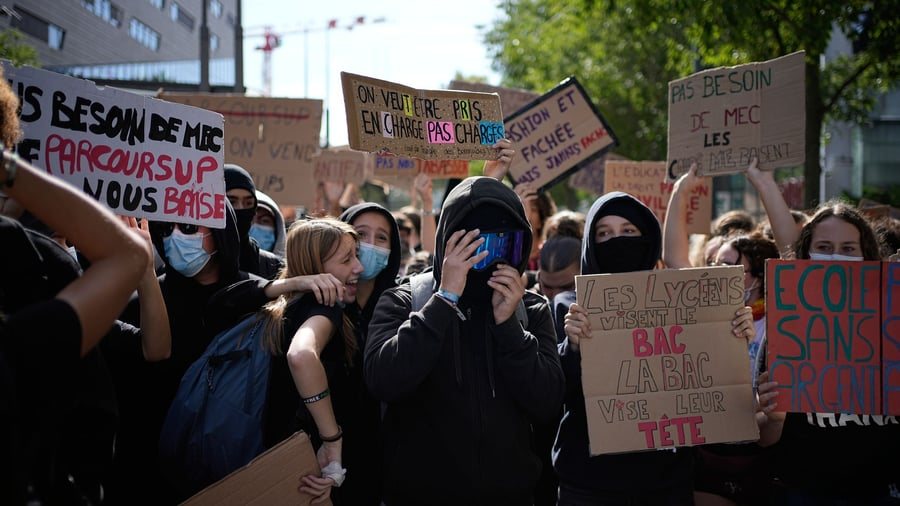Frankreich: Schülervertretungen rufen trotz Gewalt zu neuem Protesttag auf
