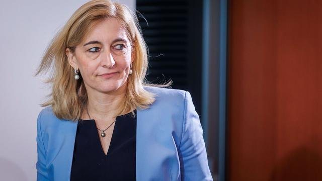 Nina Warken wird Kanzleramtschefin, Carsten Linnemann Gesundheitsminister