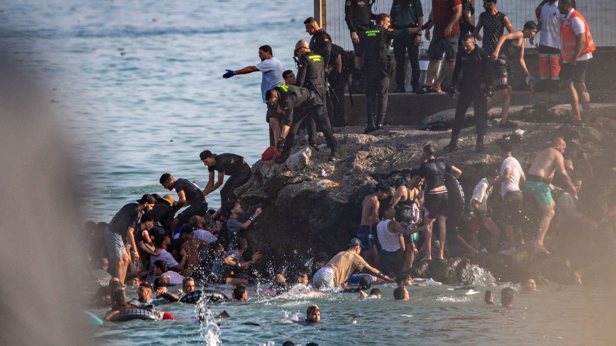 Meloni fordert Schengen-Ausschluss Spaniens nach Migrantenansturm auf Ceuta