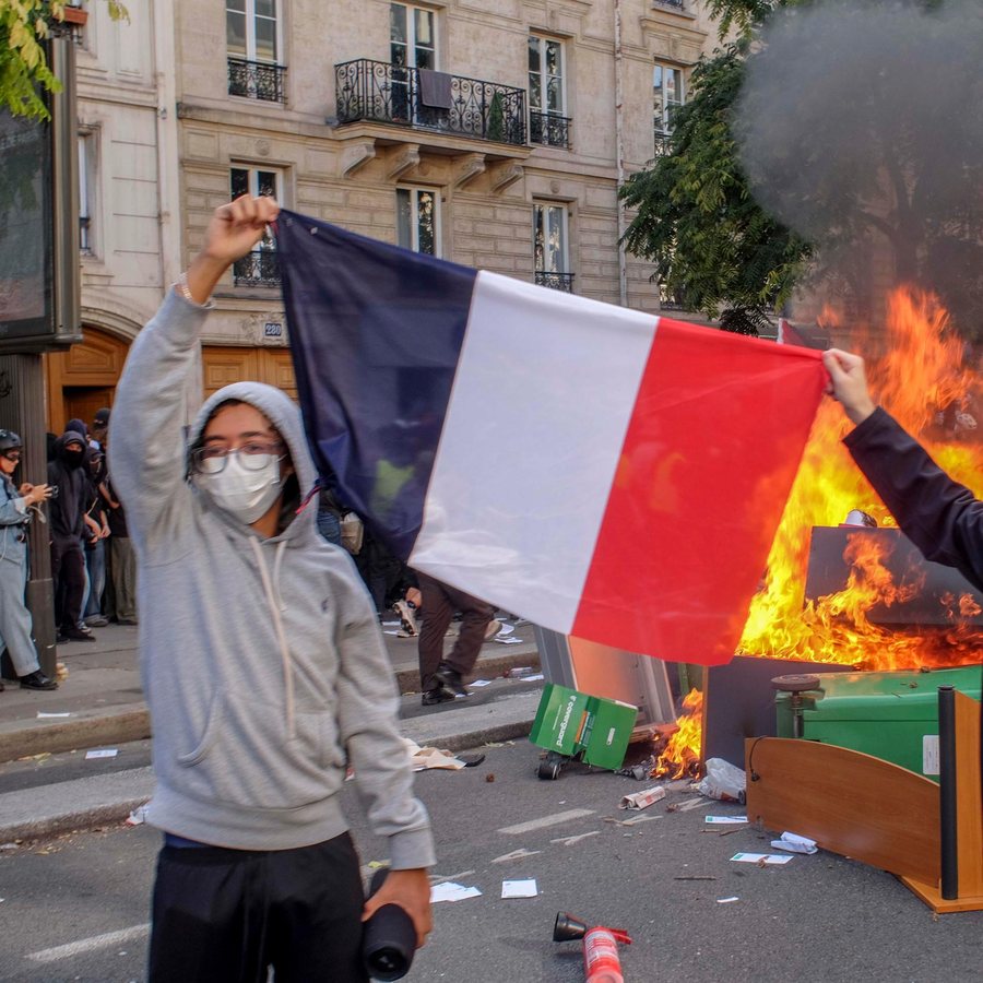 Frankreich setzt nach Schulprotesten 3.000 Vertretungslehrer ein