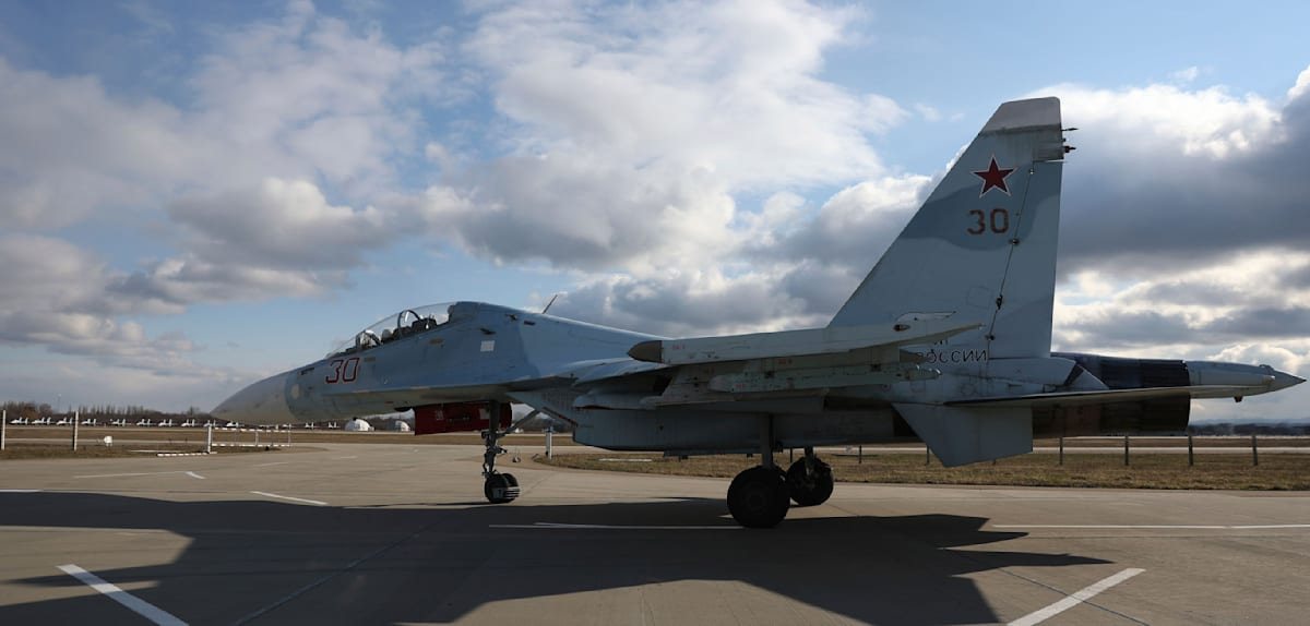 Russischer Kampfjet Su-30 stürzt in Kaliningrad ab