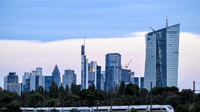 EZB hebt Leitzins auf 2,5 Prozent an