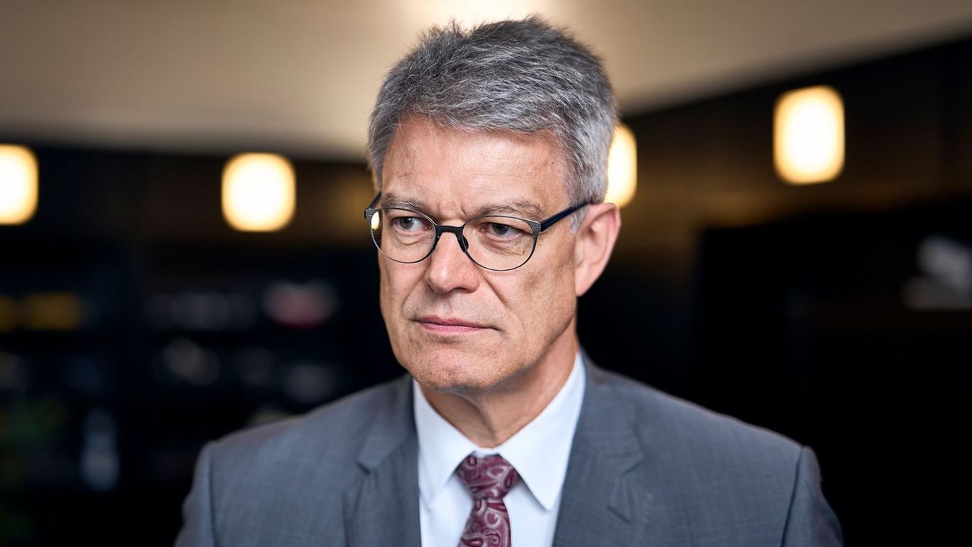 "Unwürdiger Zustand": Verkehrsminister Schnieder will um Entlassung bitten