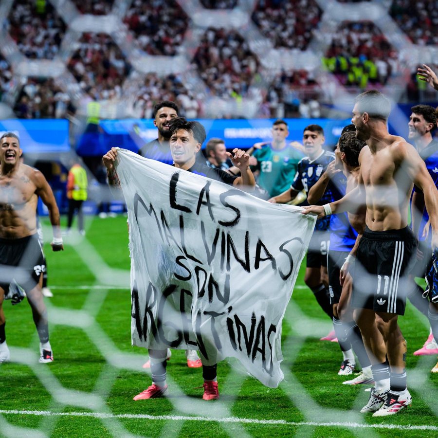Argentinische Nationalspieler provozieren mit Falkland-Slogan nach Sieg gegen England