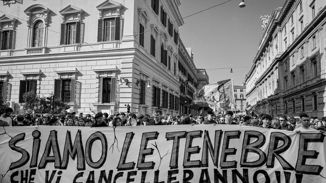 Hunderttausende protestieren in Italien gegen Ministerpräsidentin Meloni