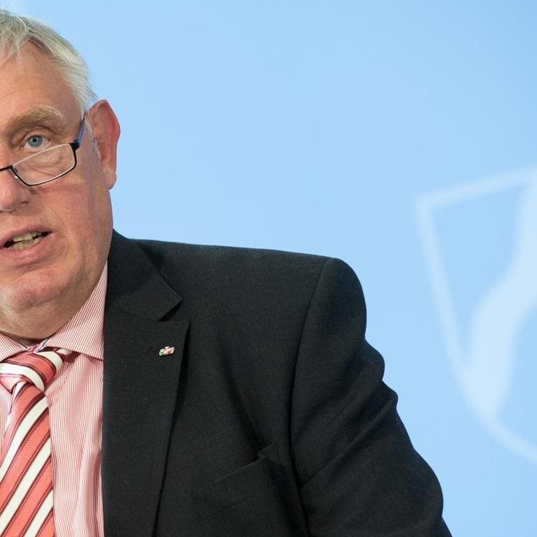 Laumann: SPD-Forderungen zur Pflegereform kosten zu viel Geld